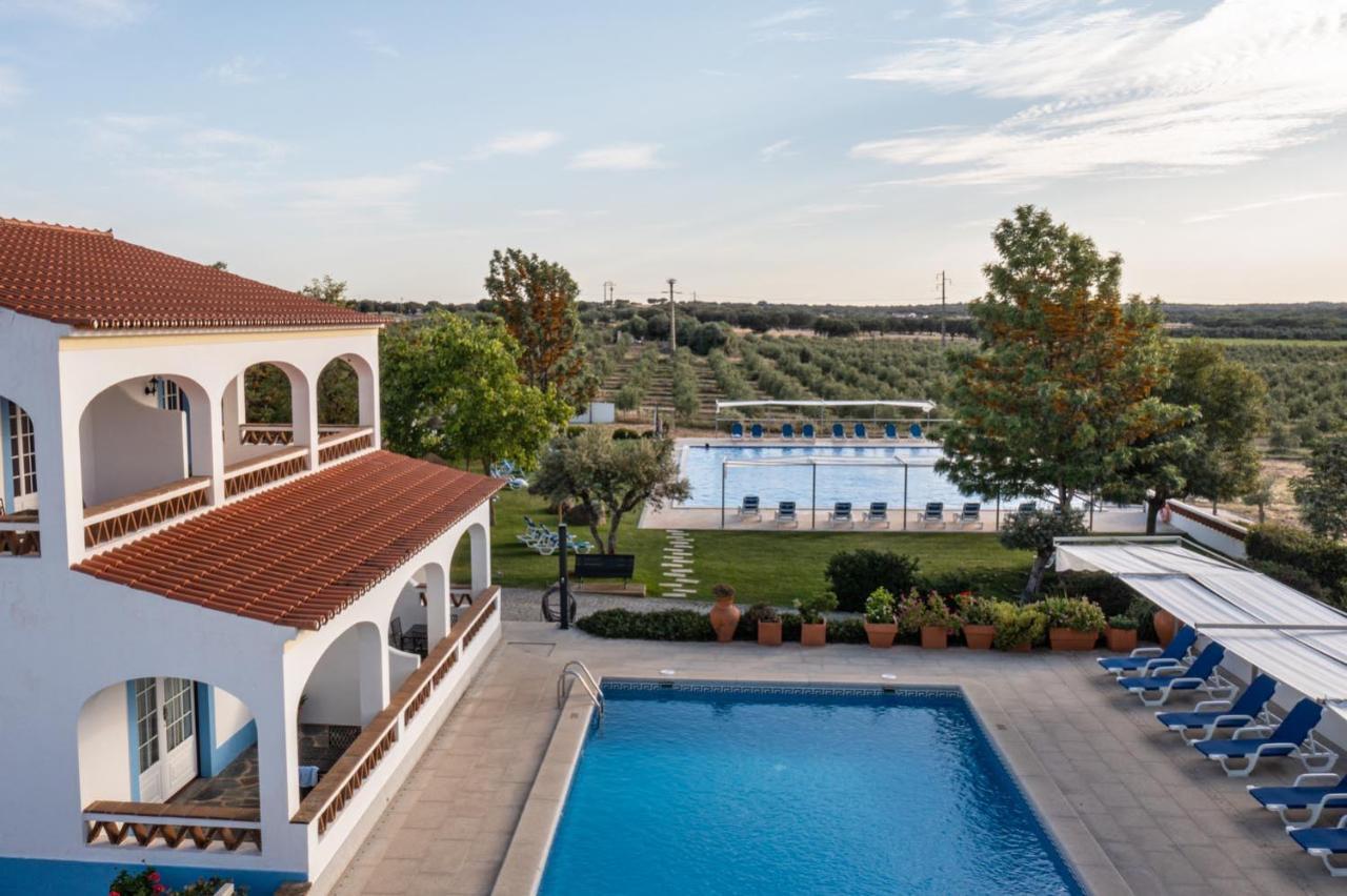 מונסראז Vila Planicie מראה חיצוני תמונה