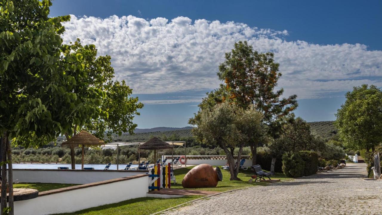 מונסראז Vila Planicie מראה חיצוני תמונה